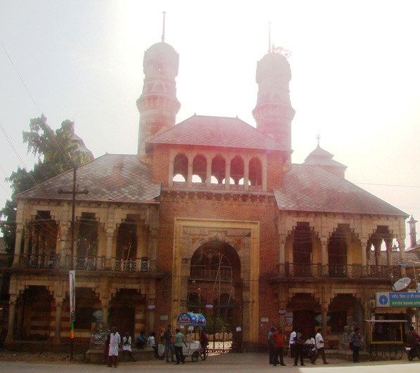 Facade detail of the Gajapati palace, Paralakhemundi