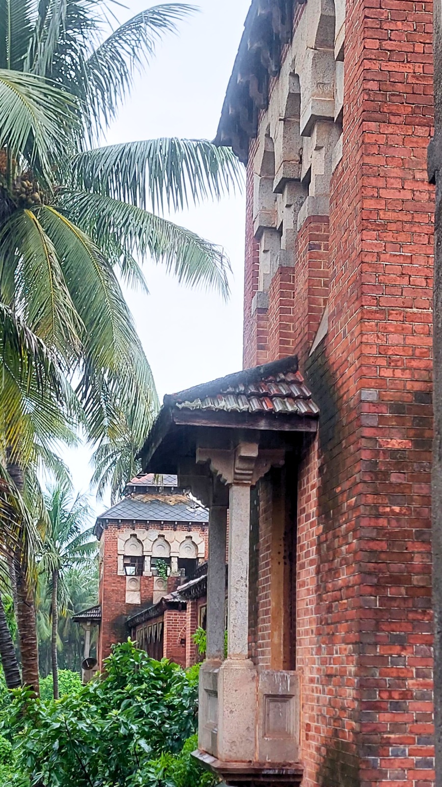 The Gajapati palace at Paralakhemundi